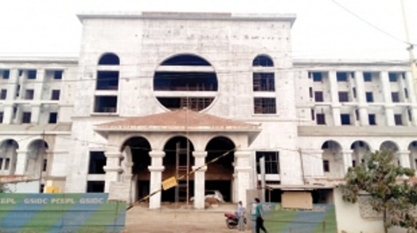 GSIDC promises to handover South district hospital to DHS by May 31, 2018