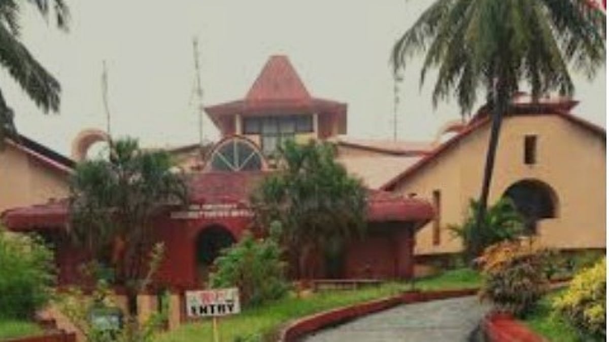 GU Executive Council decides to initiate disciplinary proceedings against
Dr. Pranav Naik