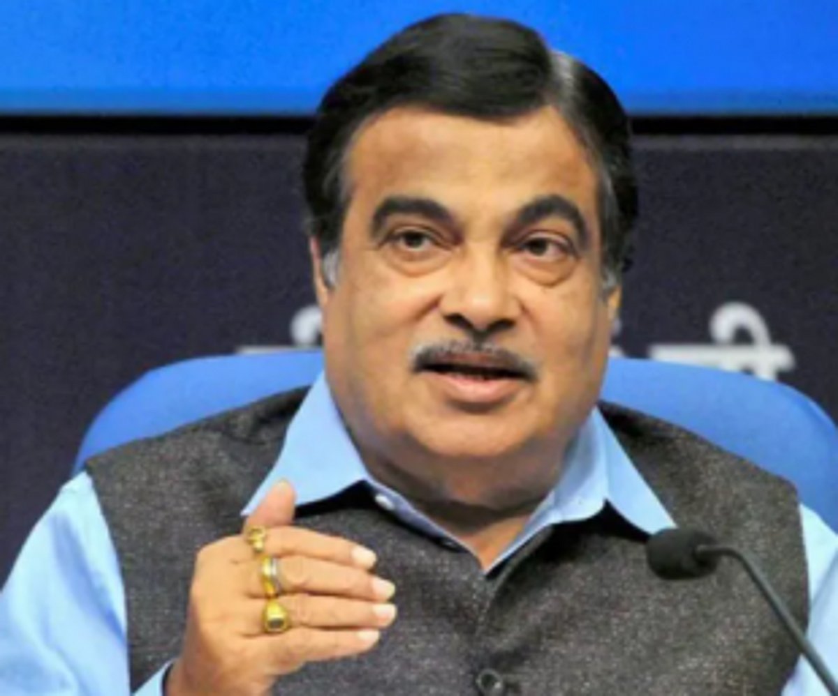 Gadkari highlights  Zuari Bridge  viewing galleries in Lok Sabha