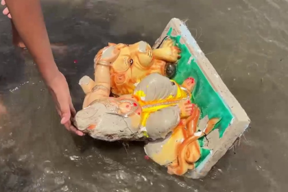 Ganesh idols made of Plaster of Paris washed ashore at Caranzalem beaches