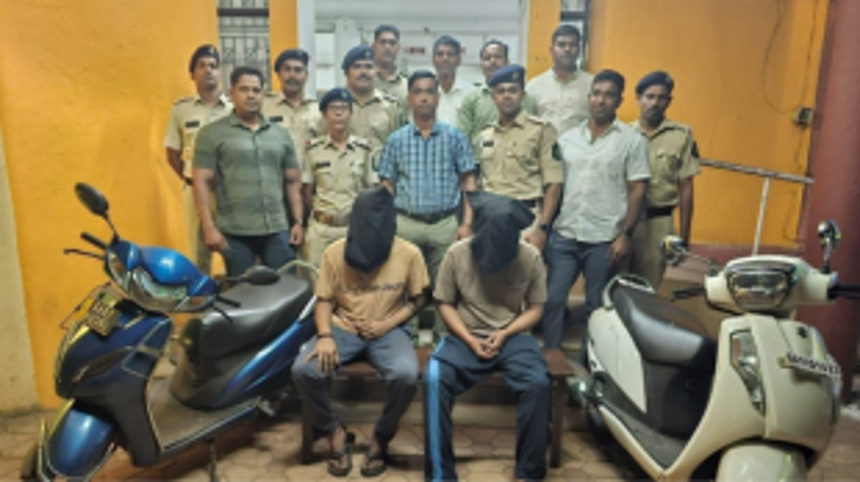 Gang of two burglars & bike thieves busted by Porvorim Police, Properties worth rs. 17 lakhs seized. 1 Gang of two burglars & bike thieves busted by Porvorim Police, Properties worth rs. 17 lakhs seized.