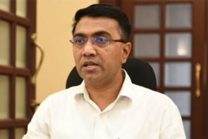 Garbage management stinks of corruption, admits CM