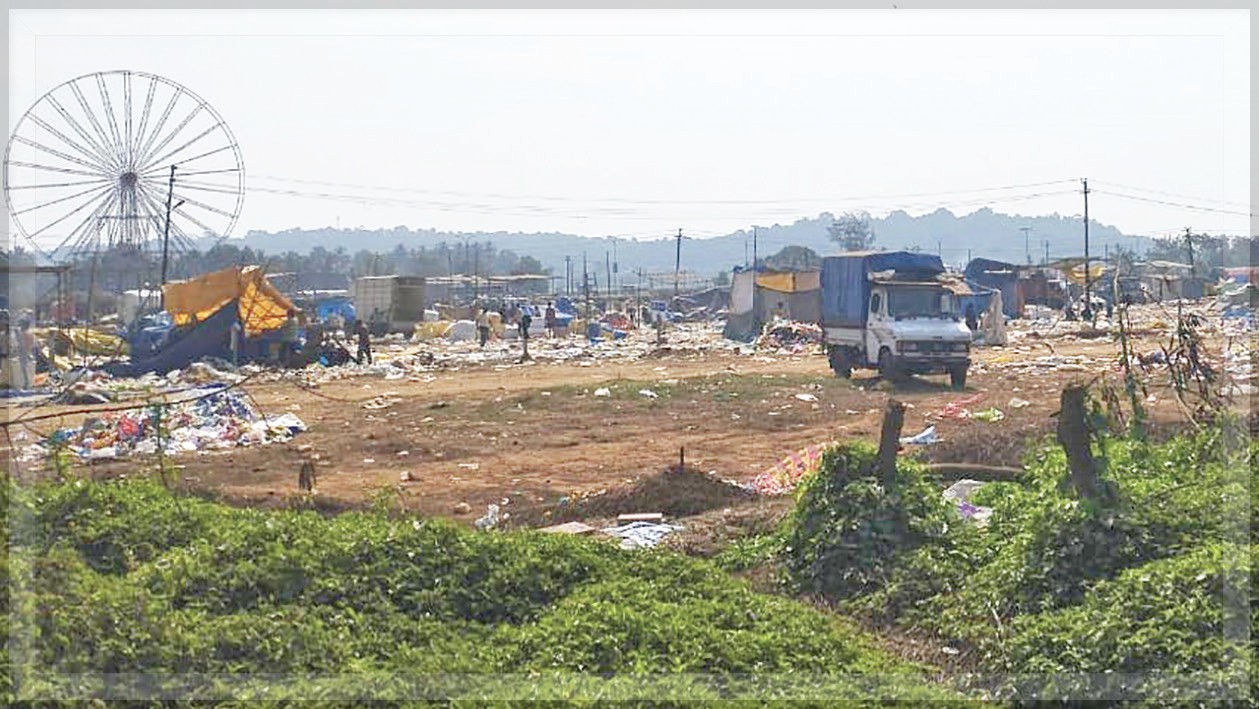 Garbage nuisance at Mapusa