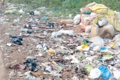 Garbage on roadside leading to KTC bus stand an eyesore