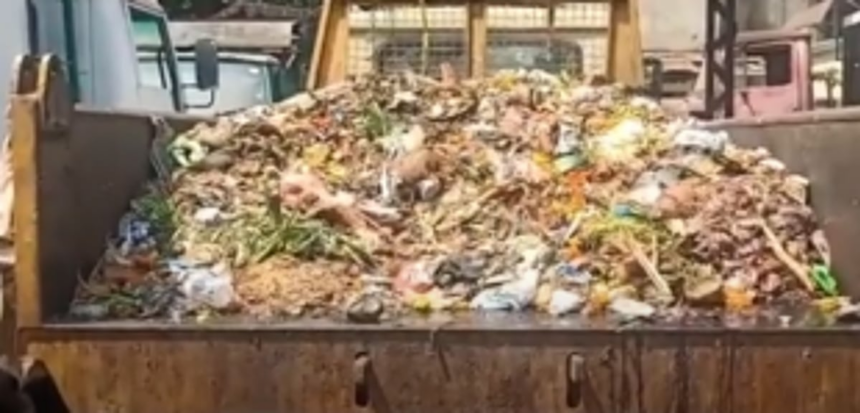 Garbage piles up in Vasco as earthmovers break down