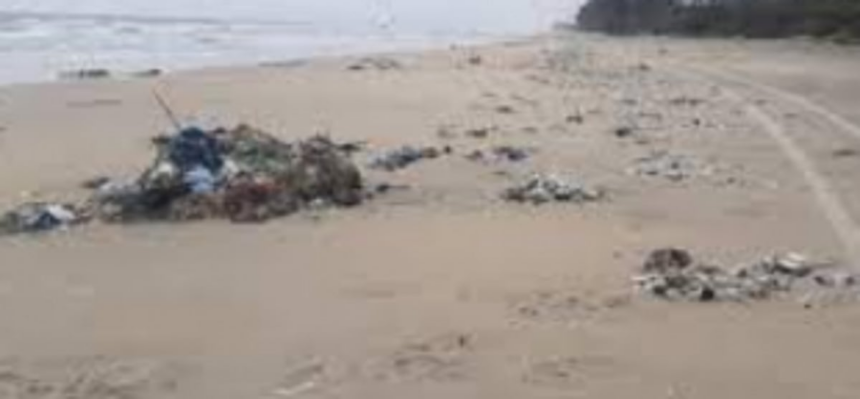 Garbage washes ashore at Fatrade beach