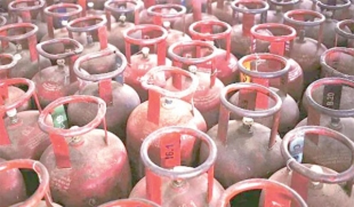 Gas price hike riles housewives in  Salcete; demand immediate roll-back