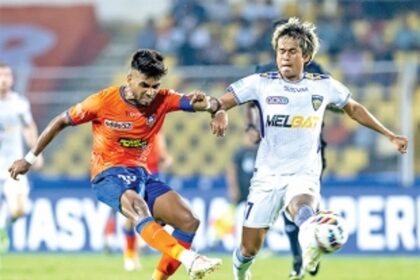 Gaurs take control of Marina  Machans, book semis berth