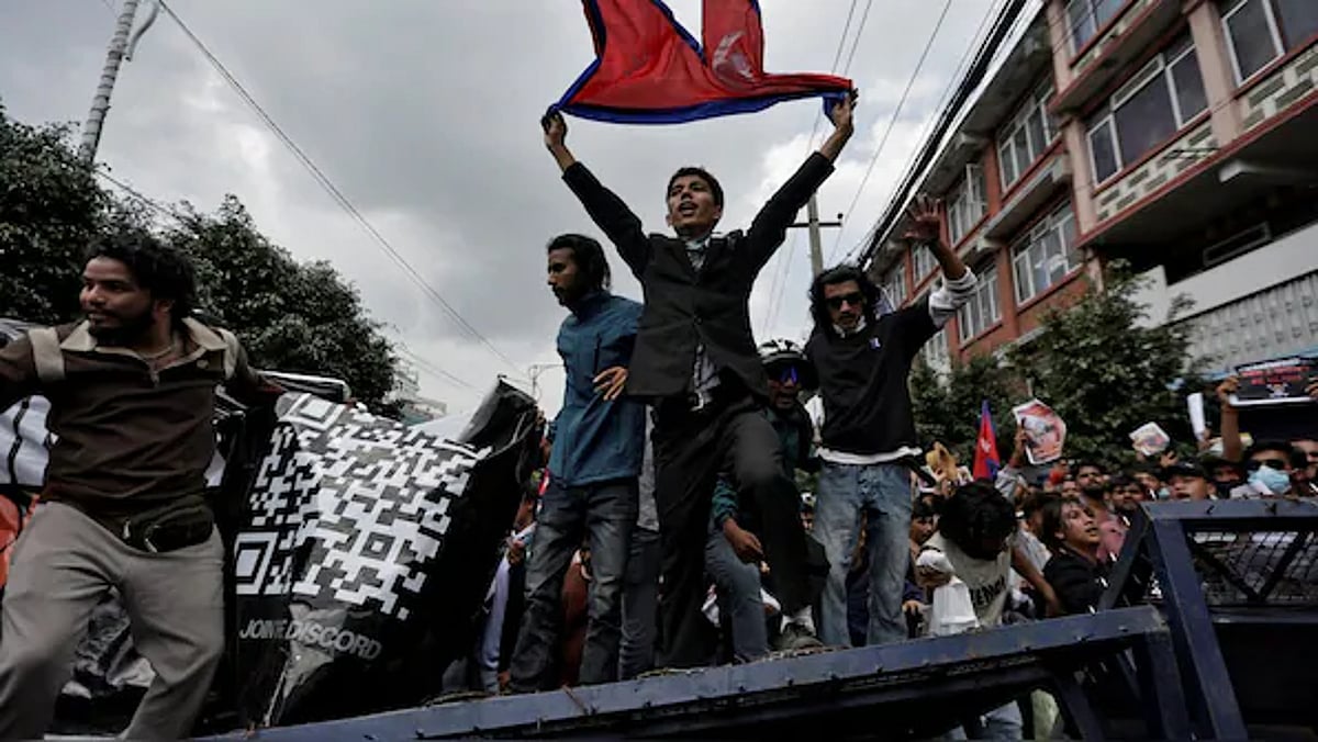 Gen-Z Protest: Protesters Attack PM Oli, President Paudel Residences in Nepal