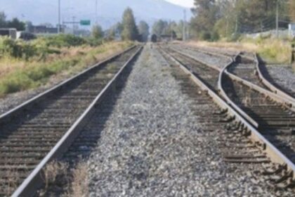 Give Goans diwali gift: Scrap double-tracking and allied projects, says Goencho Avaaz