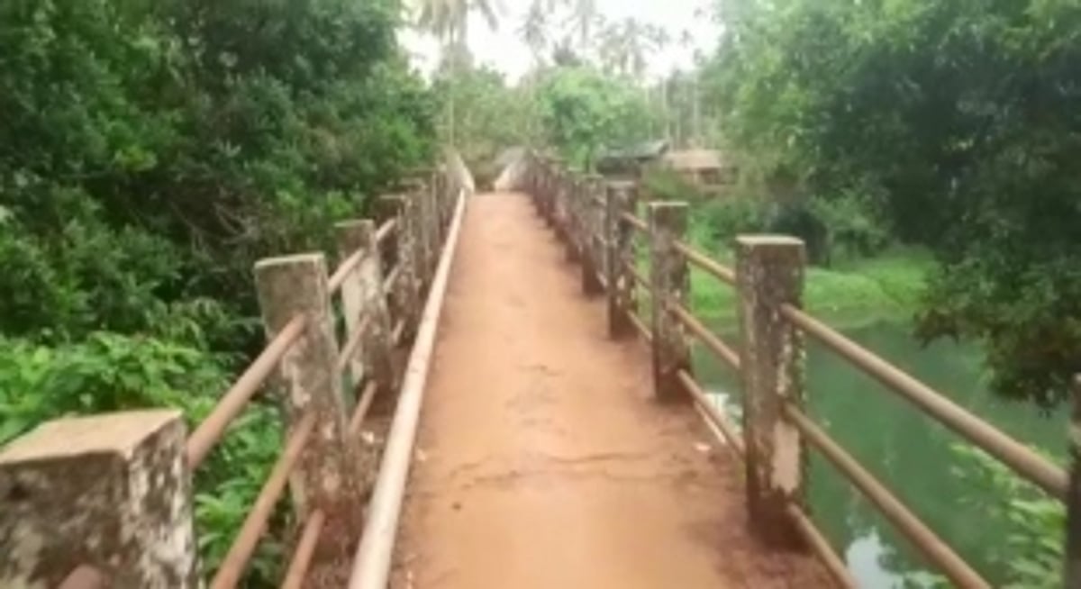 Give us better infrastructure, expand the Bagwada main bridge: Bagwada Morlem locals