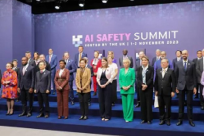 Global Coalition of 28 Countries and EU Sign Declaration at UK Summit to Address AI Risks