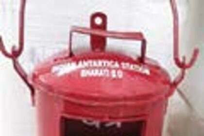 Goa - Antarctica - Goa:  A Postal Connect