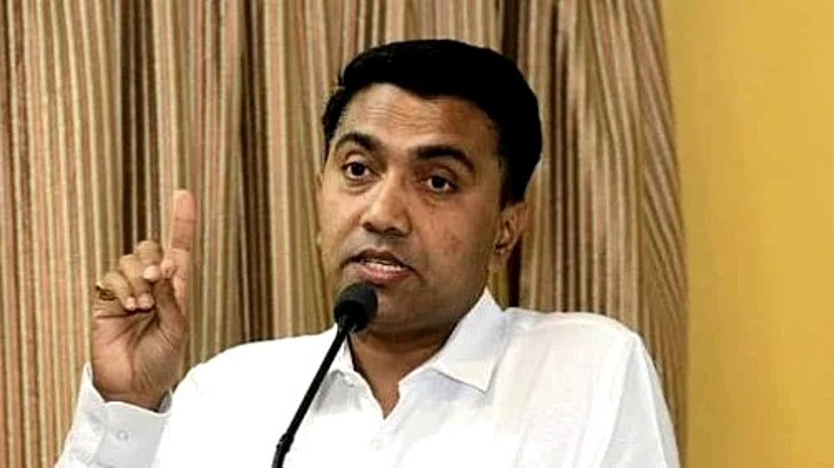 Goa CM Highlights Training of 300 Apda Mitras, Signs MoU with Goa University
