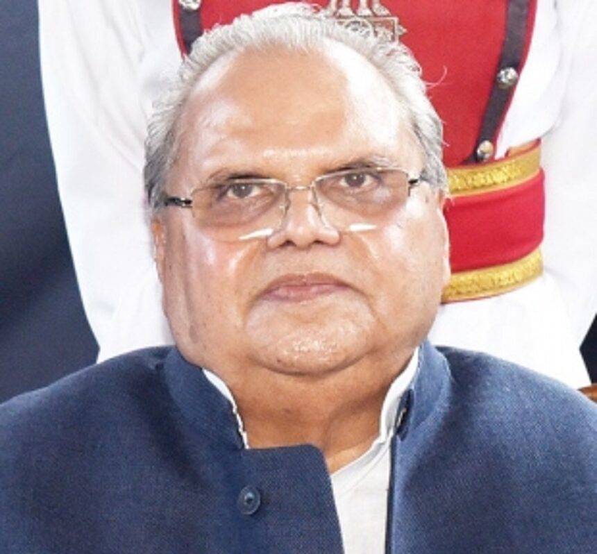 Goa CM is corrupt,  he was retained, I was removed: Satya Pal Malik