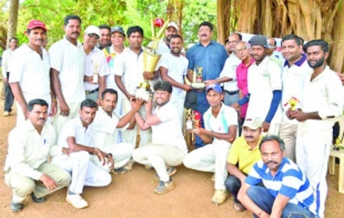 Goa Doot win Vijay Gad memorial  inter-media cricket tournament