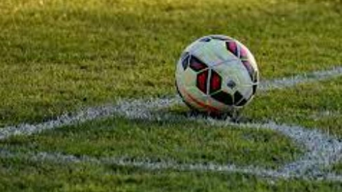 Goa GFA Division III: FC Siolim Hit Holy Cross Arambol 8-3; Siddeshwar, Ucassaim, Parish Youth Nuvem Register Wins