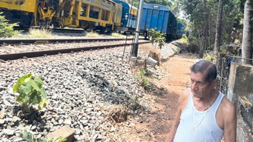 Goa Govt Assures No Coal Expansion Amid Fresh Protests Over Double Tracking Project 1 Goa Govt Assures No Coal Expansion Amid Fresh Protests Over Double Tracking Project