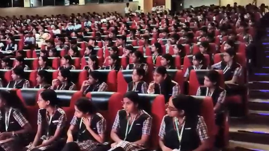 Goa Govt Hosts Career Guidance Program for Mormugao Students Under CM Sawant’s Leadership 1 Goa Govt Hosts Career Guidance Program for Mormugao Students Under CM Sawant’s Leadership