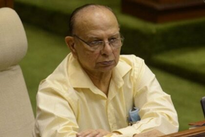 Goa MLA Pratapsingh Rane has urged the High Court to decide the legality of his lifetime cabinet status