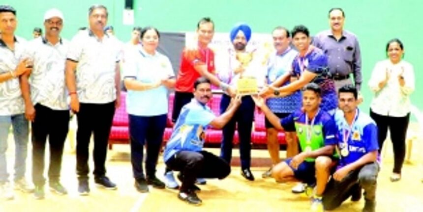 Goa Police MT Section emerge  badminton champions