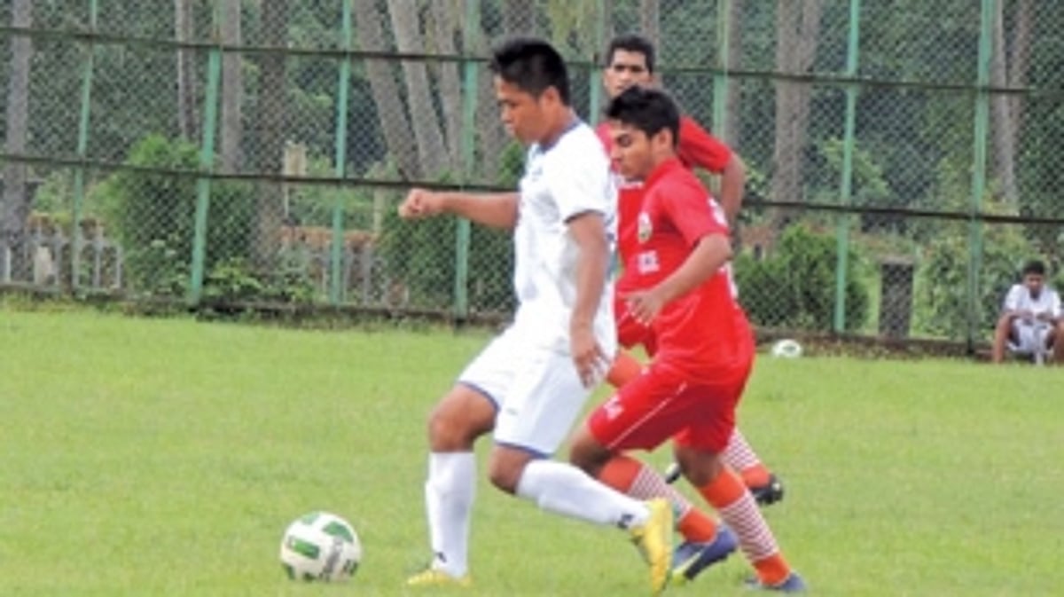 Goa Police edge past Corps of Signals