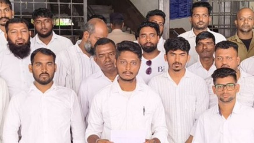 Goa Taxi Drivers Allege Harassment Over Hotel Pick-Ups, Seek Intervention from Transport Director 1 Goa Taxi Drivers Allege Harassment Over Hotel Pick-Ups, Seek Intervention from Transport Director