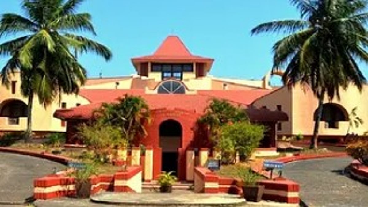 Goa University Declares Discretionary Holiday today, for Staff and Students