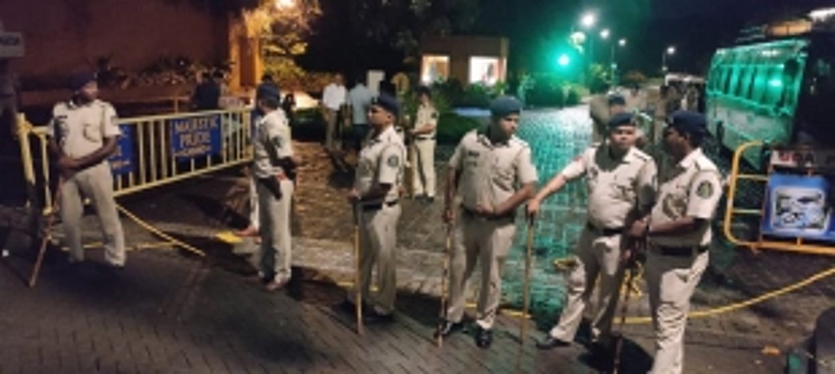 Goa becomes the transit camp of the "Shinde Sena"