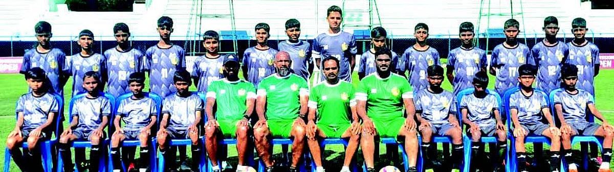 Goa dominate West Bengal, storm into semis
