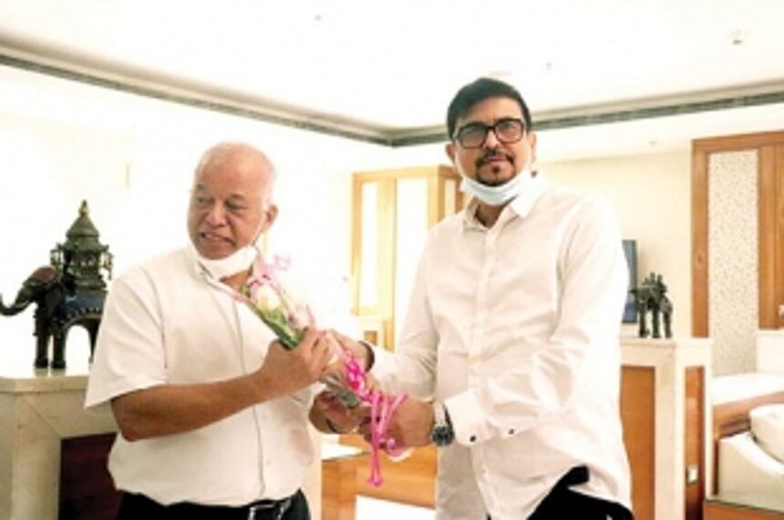 Goa gets set for a new dawn, as Luizinho arrives in Kolkata to join TMC in Didi’s presence