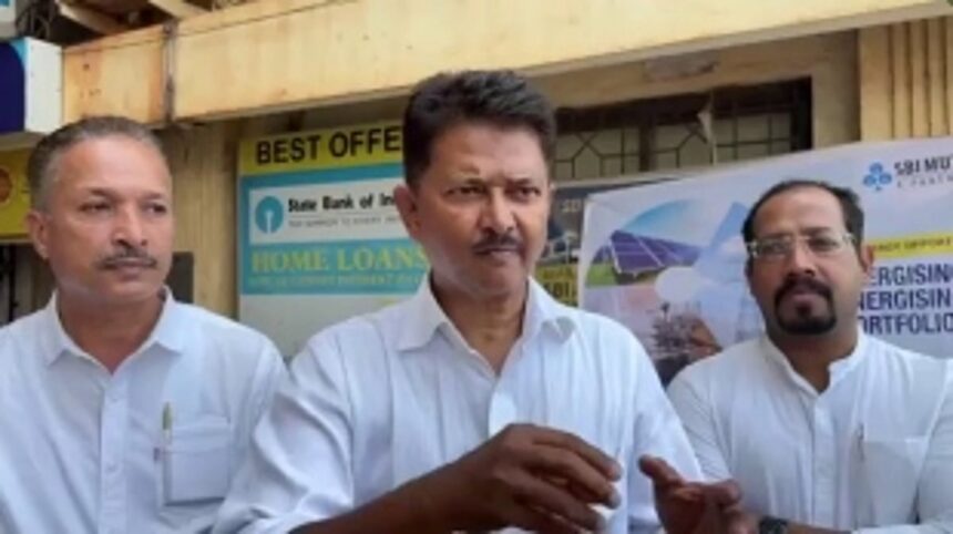 Goa govt. is destroying Dabolim airport by diverting flights to Mopa airport: Congress