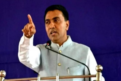 Goa to Crack Down on Beach Hawkers and Touts Next Tourist Season: CM Sawant