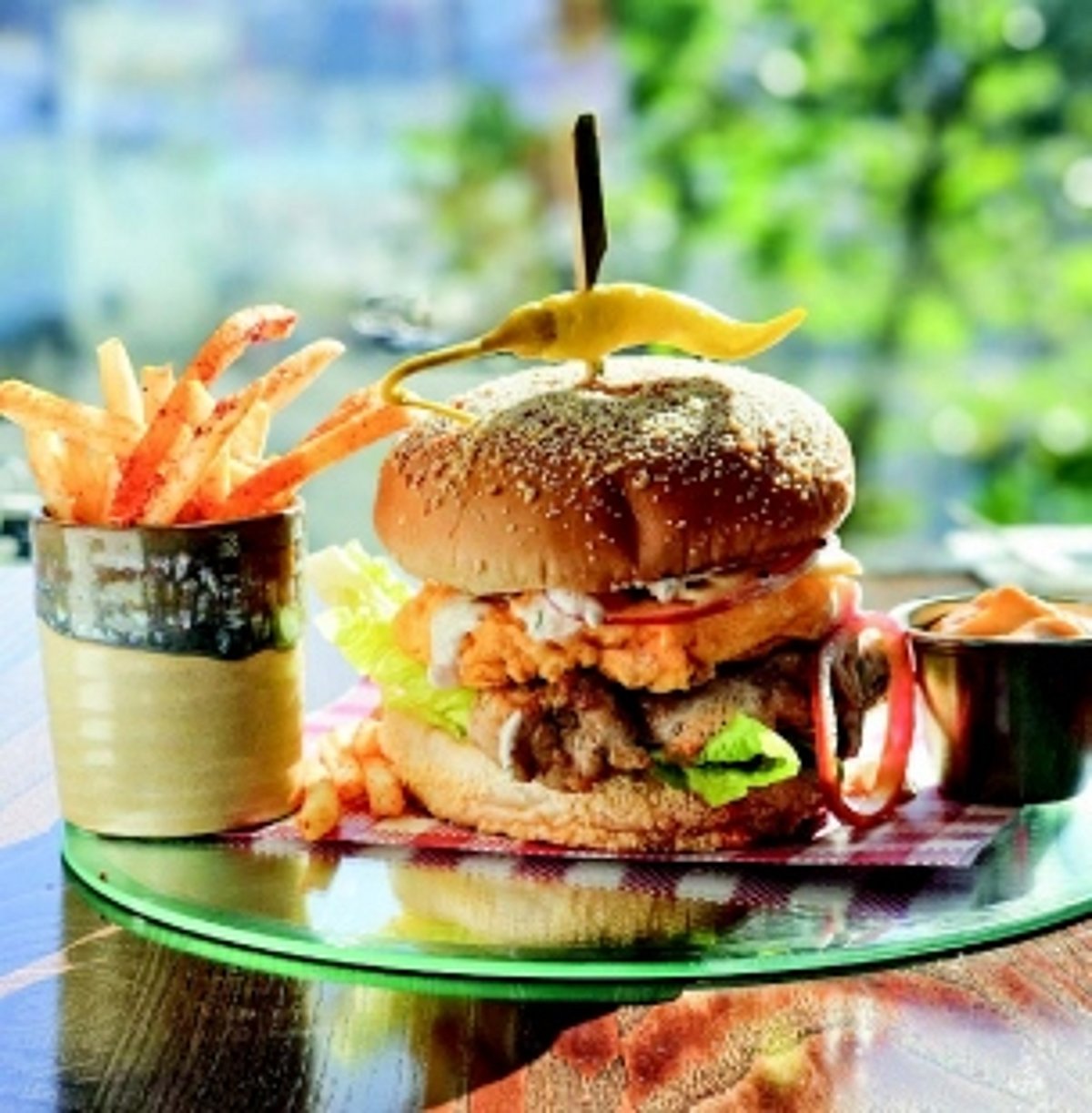 Goan Chicken Ros Pao elevates to best burger in Wellington