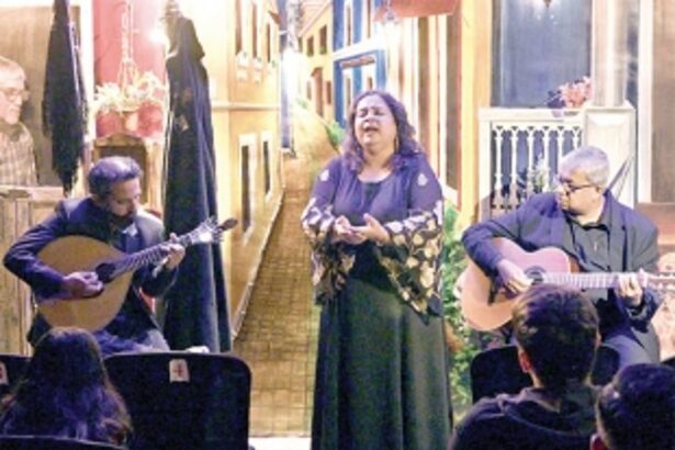 Goan Fadista Sonia Shirsat shines light on Fado