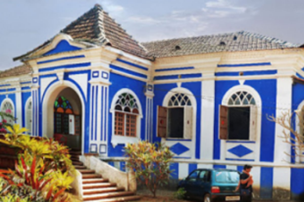 Goan RESIDENT, A  Technicality, & GOEMKAAR, A Feeling