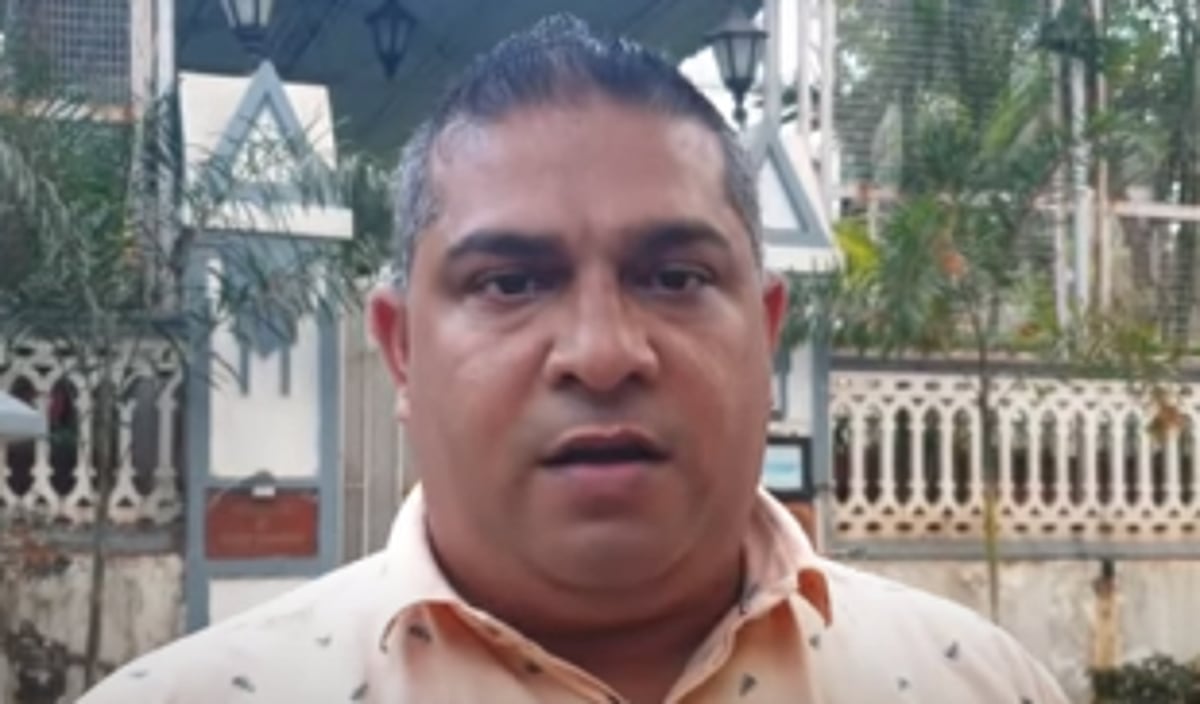 Goan seafarer community welcomes return  of their colleagues from Italy at the airport