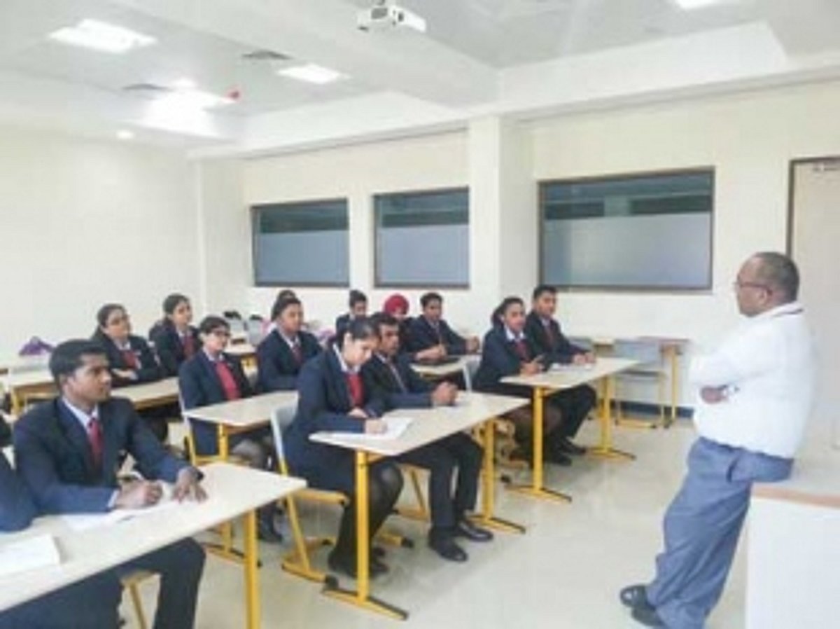 Goans need to overhaul attitude to get jobs