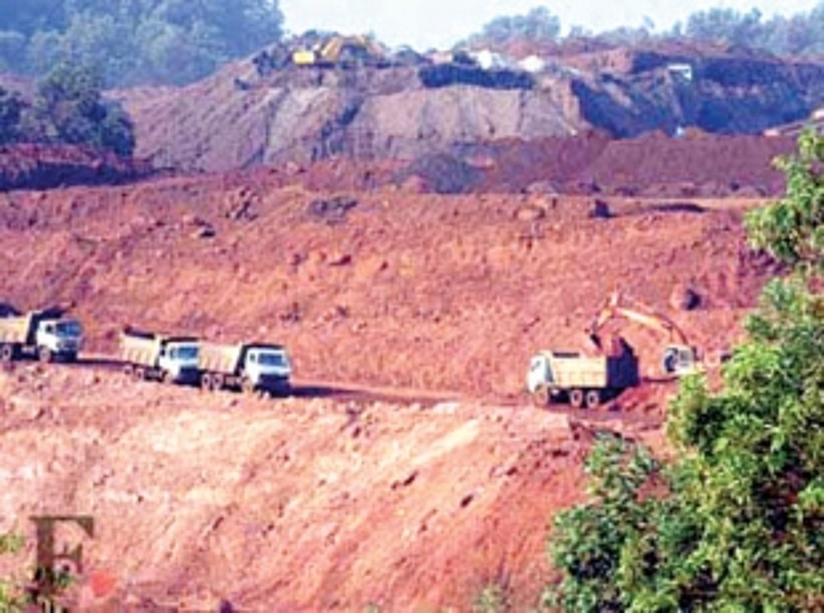 Goa’s Smoking Gun Ore Chor! 144