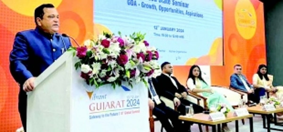 Goa’s economic roadmap unveiled at  Vibrant Gujarat Summit 2024