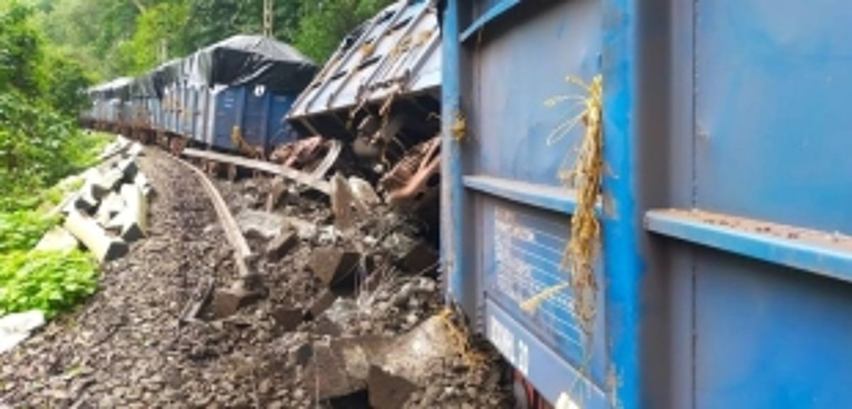 Goods train derails: NGO demands safety audit, says wagons were overloaded with coal