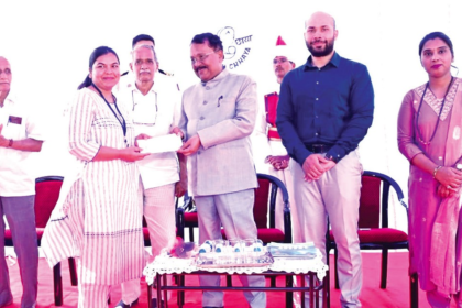 Governor P S Sreedharan Pillai Visits Mapusa Institutions, Presents Financial Assistance for Welfare of the Needy