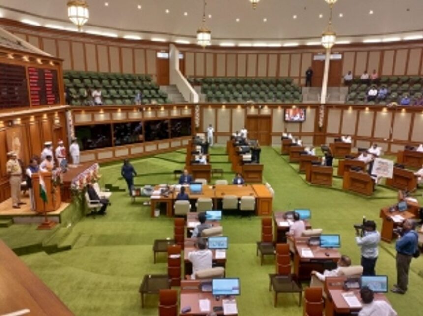 Governor’s address makes no mention of Mhadei issue; Opposition evicted for creating raucous on Mhadei