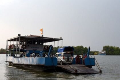 Govt announces withdrawal of notification on ferry fare hike
