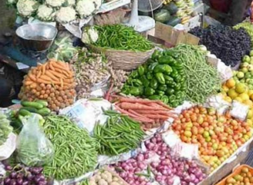 Govt assures supply of essential commodities 1 Govt assures supply of essential commodities