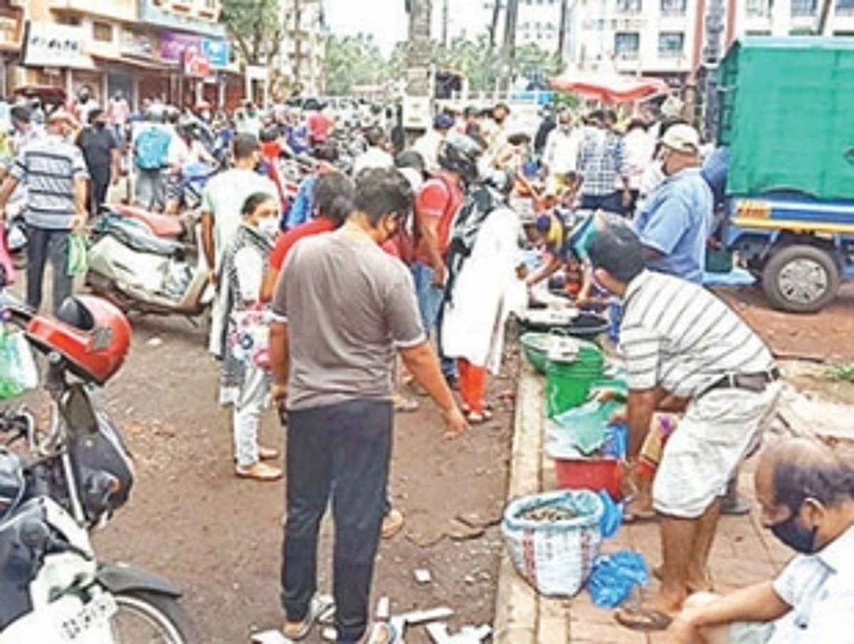 Govt cannot win the pandemic war all by itself