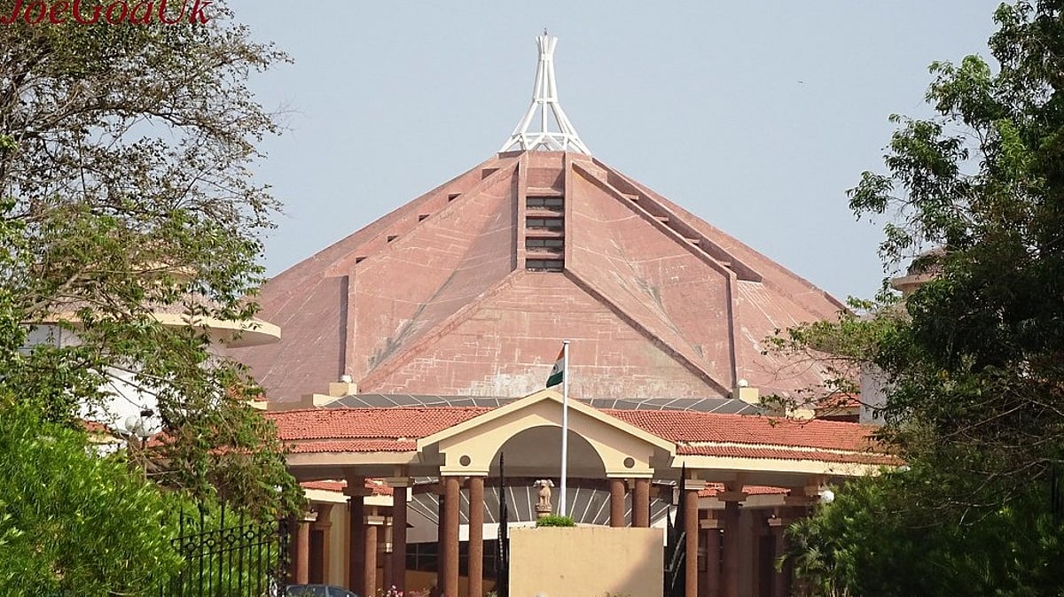 Govt commits to High Court that it’ll repair Panjim’s roads in 15 days