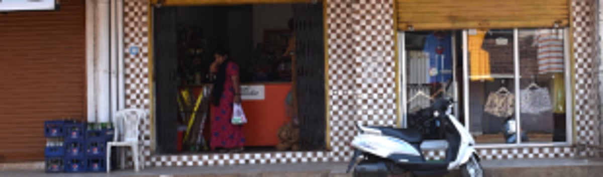 Govt directs municipalities not to issue  separate permission for shop opening