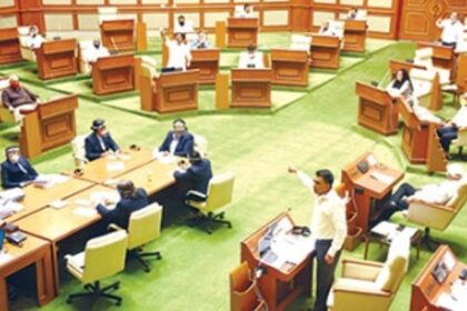 Govt faces the heat over numerous issues related to conduct of online classes