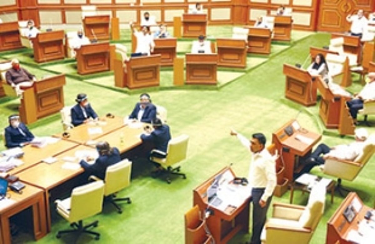 Govt faces the heat over numerous issues related to conduct of online classes